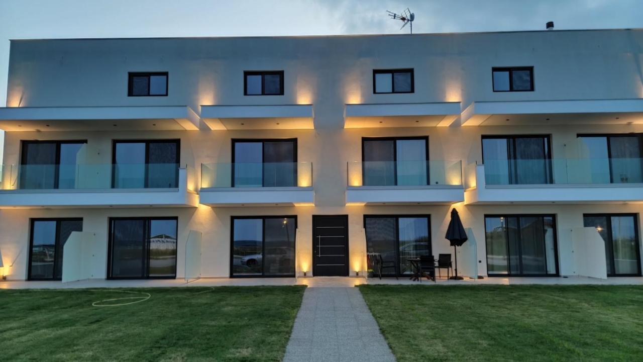Onar Sarti Luxury Living Apartamento Exterior foto